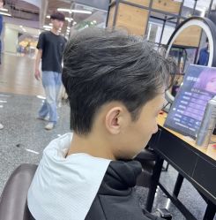 -藤野造型烫染接发