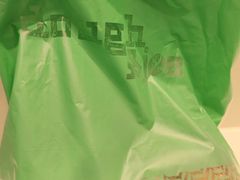 -Dough&Joe团憩(瑞虹天地月亮湾店)