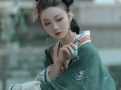 -翩若国风汉服体验馆