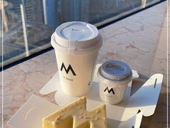 -M Stand(上海人民广场来福士店)