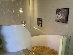 -比华利美容医院