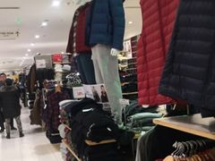 -优衣库(红谷滩万达店)