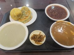 -聚德华天护国寺小吃(甜水园店)