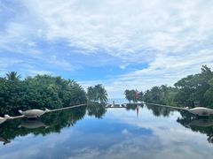 -亚龙湾喜来登·美景台大堂吧