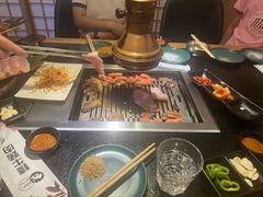 -臻牛烤肉
