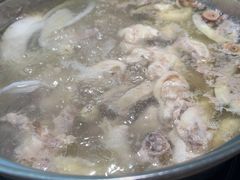 -三个椰子·现砍椰子鸡(金源CBD店)