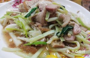 Buckwheat Stir-fried with Braised Pork