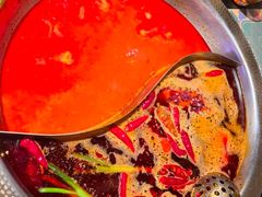 -廖掌柜·重庆鲜货火锅(上海首店)