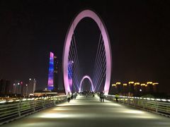 -南京眼步行桥