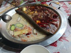 -肖婷姐大铁锅重庆火锅(南湖店)