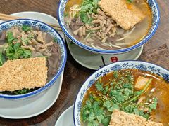-叶新小吃店(来凤小区总店)
