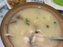 -麦谷轻餐(郑记粥铺金汇店)