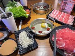 -呷哺呷哺(万达新世界店)