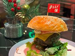 -DEEP·深美式餐吧(五棵松华熙LIVE店)
