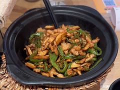 -川堂风·跷脚牛肉·乐山爆炒(宝山日月光店)