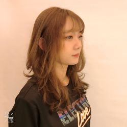 -一東造型烫发染发