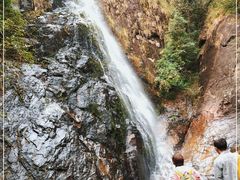 -南昆山川龙瀑布