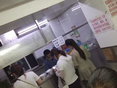 大堂-老字号正宗四川麻辣烫(重庆路店)