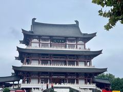 -黄兴南路步行商业街