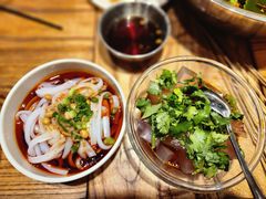 -叶婆婆钵钵鸡(乐山老店)