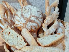 -啊噗吐呦现场烘焙(麦凯乐店)