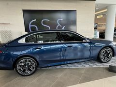 -上海宝诚中环BMW·MINI4S店