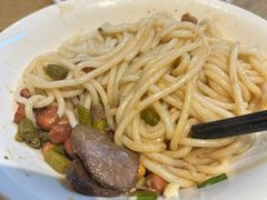 -牛八宝桂林米粉(八里庄店)