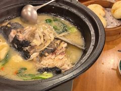 农夫山泉炖的奶汤鱼头-7017浙菜•建德味(中财店)