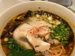 小锅米线-胡麻(静安嘉里店)