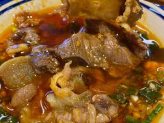 -爱客得牛排海鲜烤肉·火锅自助(春熙路黑金好店)