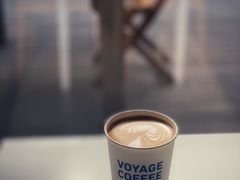 拿铁-VOYAGE COFFEE 咖啡烘焙工坊店(798艺术区店)