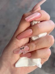 -隅日式美甲美睫專門店