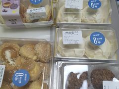-鲍师傅糕点(大沽南路店)