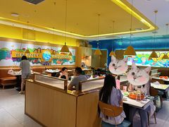 -小鱼小牛(世欧广场店)