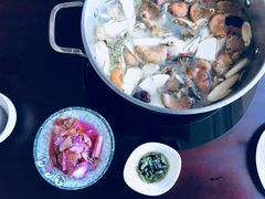 -野菌皇海景野生菌火锅(滨海大道店)
