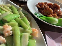 -台上设计餐厅(歌华大厦店)