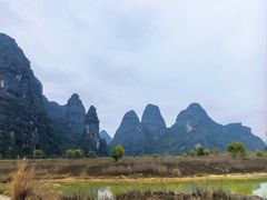 -钟山水墨田园