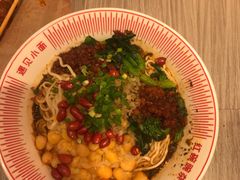 豌豆杂酱面-遇见小面(凯德广场店)