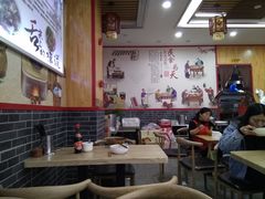 大堂-花溪牛肉米粉(华兴东街店)