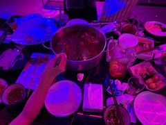 -唯爱KTV聚会餐厅(仙林东城汇店)
