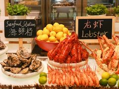 -大中华希尔顿酒店-念自助餐·嗨啤·小龙虾
