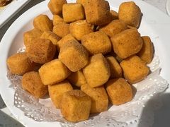 八味豆腐-肥仔文澳门猪骨煲(南京西路店)