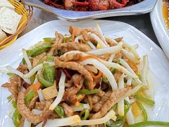 -丹水桥地锅鱼·翘嘴鲌·地方特色全鱼宴(丹江口大坝店)