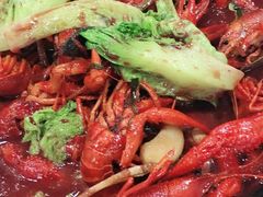 -虾弄弄海派小龙虾·牛羊蝎子火锅