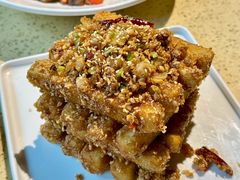 -铜锣湾·有麝自然香(重庆新天地店)