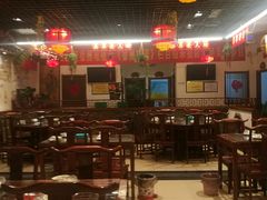 大堂-百味地锅鸡(财校分店)