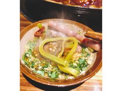 贡菜-周幺妹重庆老火锅(银泰城总店)