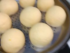 -乐禧母婴全自营月嫂(宝山店)