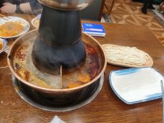 -楼外楼大刀肉传统火锅居(博学路店)