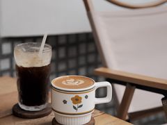 热拿铁-COMPANION COFFEE小伴咖啡